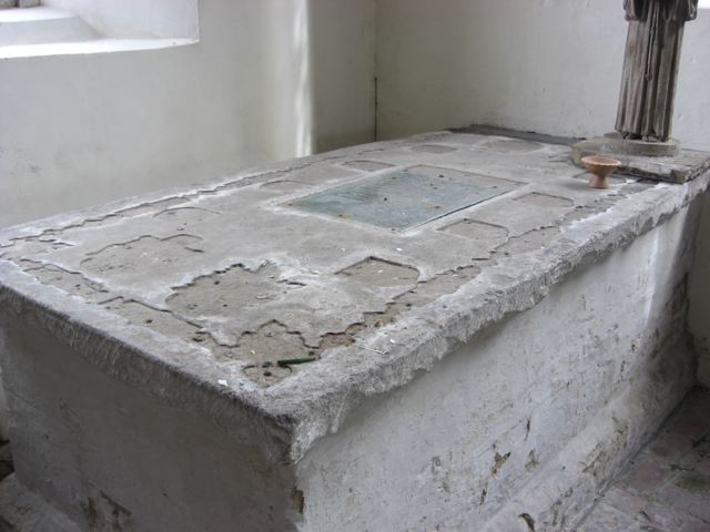 Photograph of the tomb