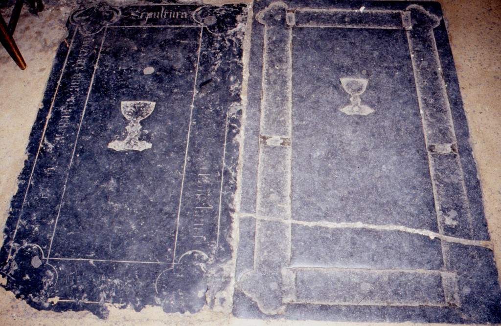 Photograph of chalice indents